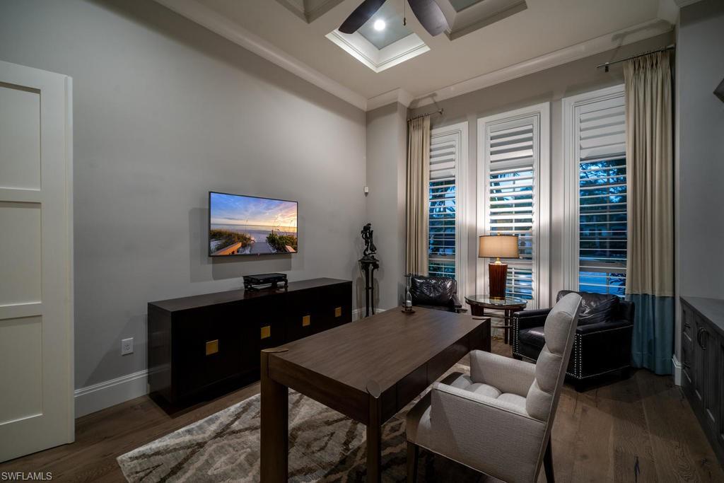 MOORINGS - Residential