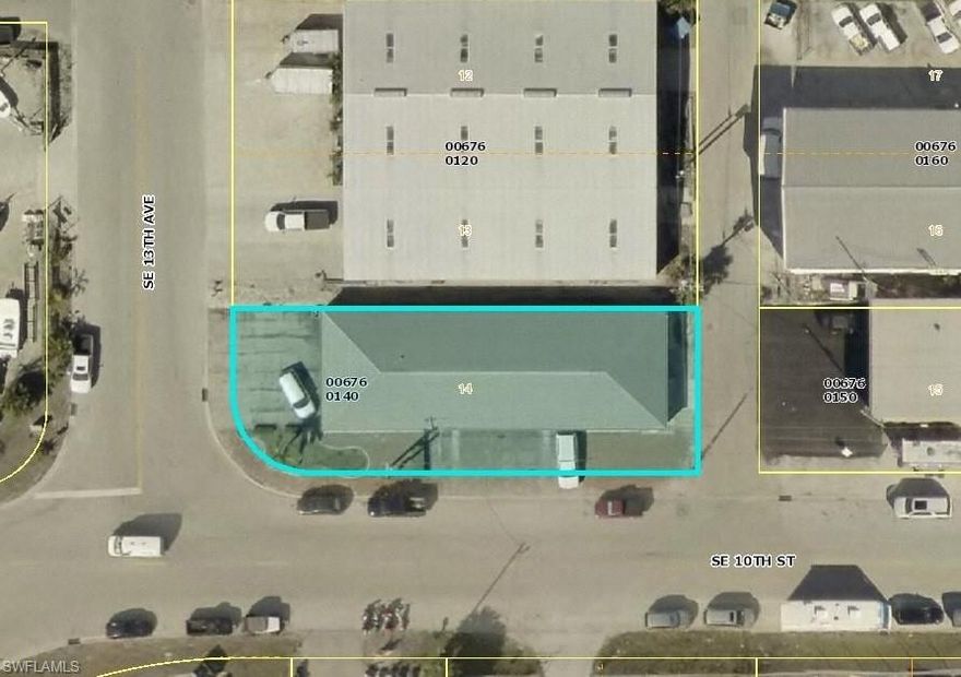 Prime industrial location with access from 3 sides.  Large open warehouse space with 2 overhead garage doors and access from SE 10th St.  An additional overhead garage door on the East side provides access to the 2 Post vehicle lift.  The spacious office area allows room for multiple work stations and staff.  This property would be well suited for any company seeking easy warehouse access, large open workspace areas and a great location.