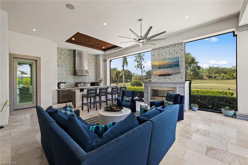 QUAIL WEST - Residential