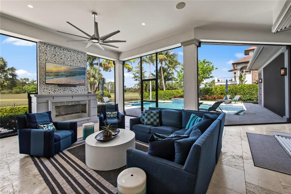 QUAIL WEST - Residential