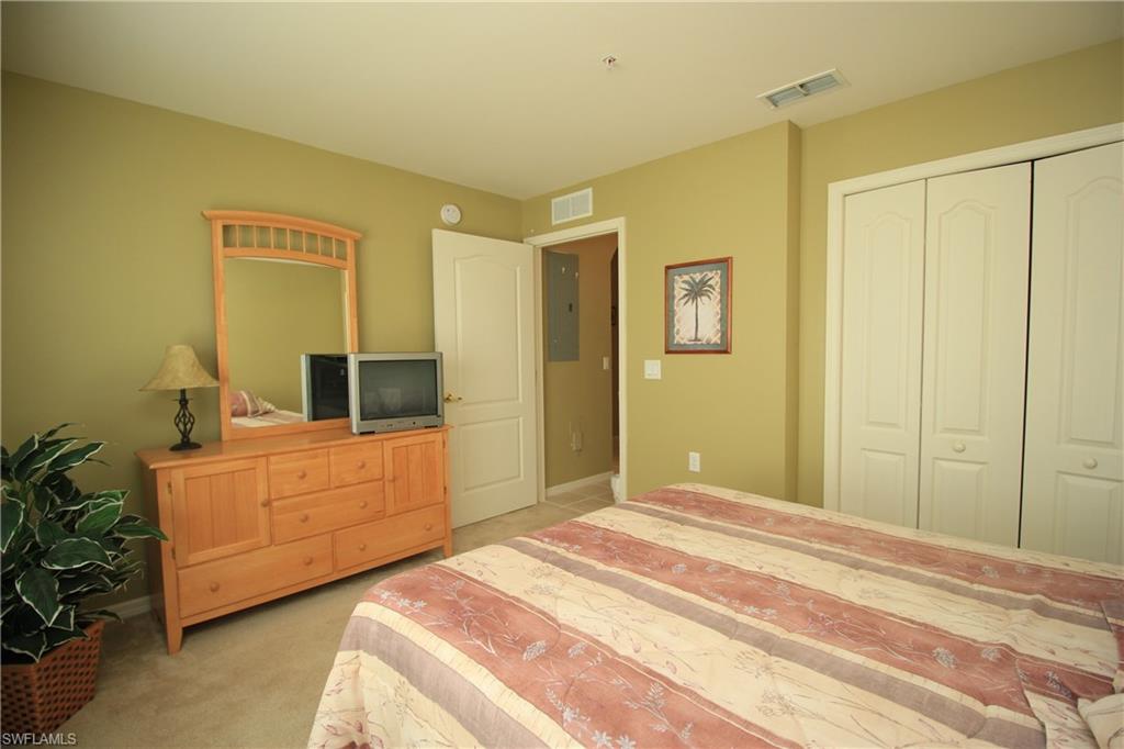 CYPRESS TRACE - Residential