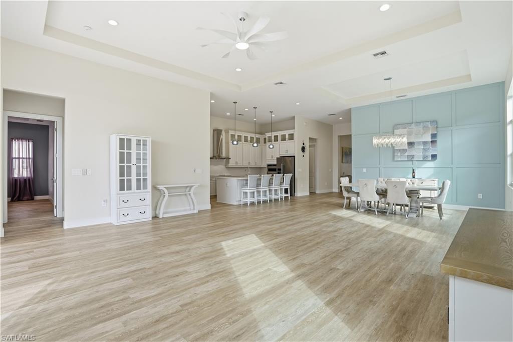 SAPPHIRE COVE - Residential