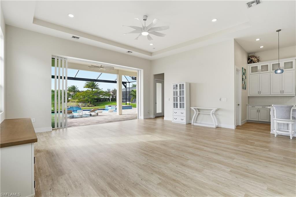 SAPPHIRE COVE - Residential