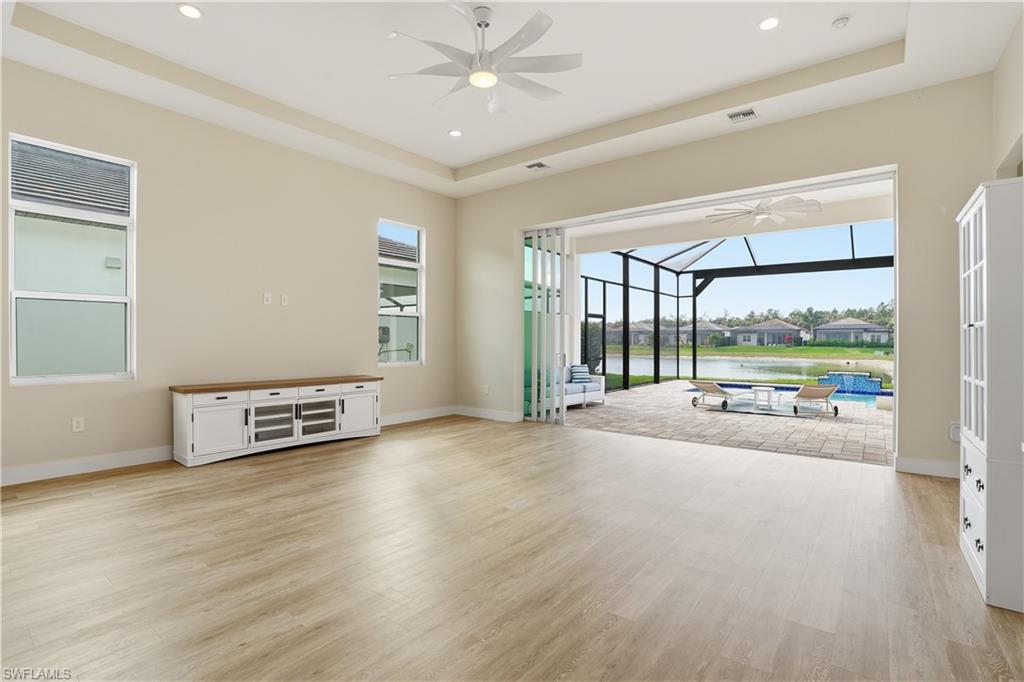 SAPPHIRE COVE - Residential