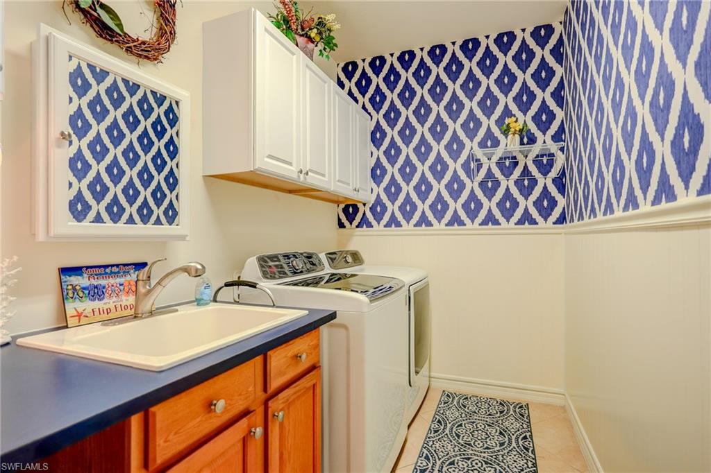 SANDOVAL - Residential