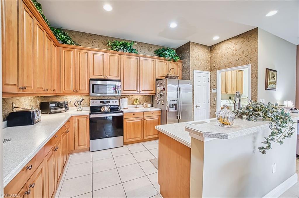 BELL TOWER PARK - Residential