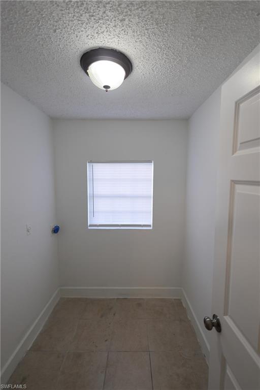 PINE MANOR - Residential