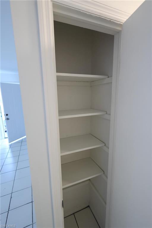 PINE MANOR - Residential