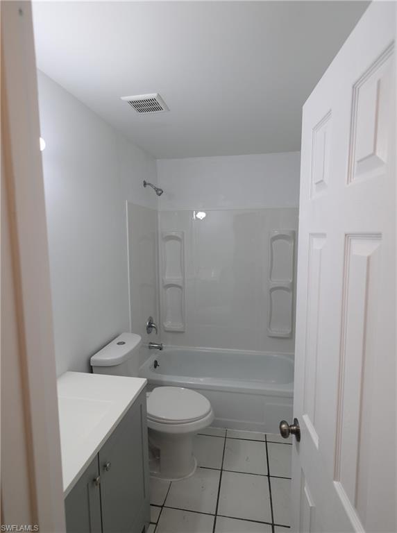 PINE MANOR - Residential