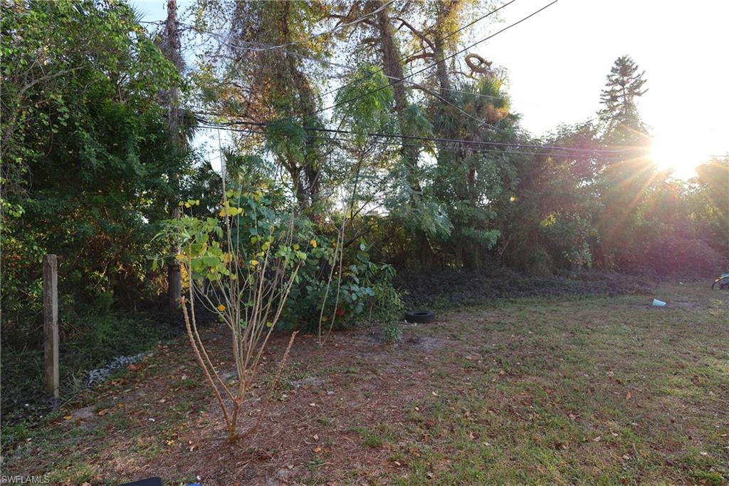 PINE MANOR - Residential