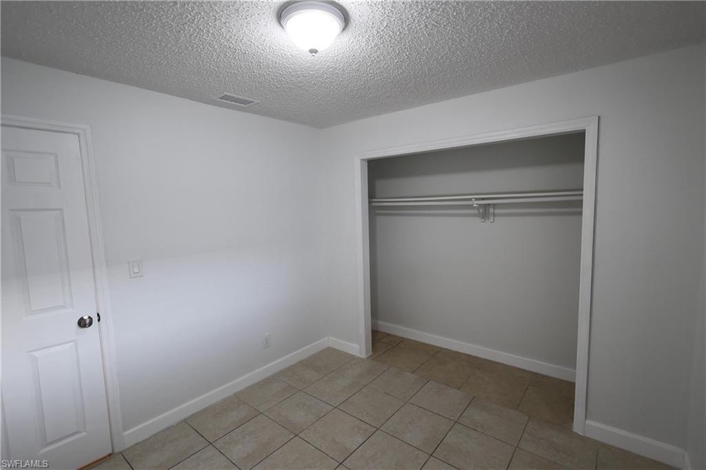 PINE MANOR - Residential