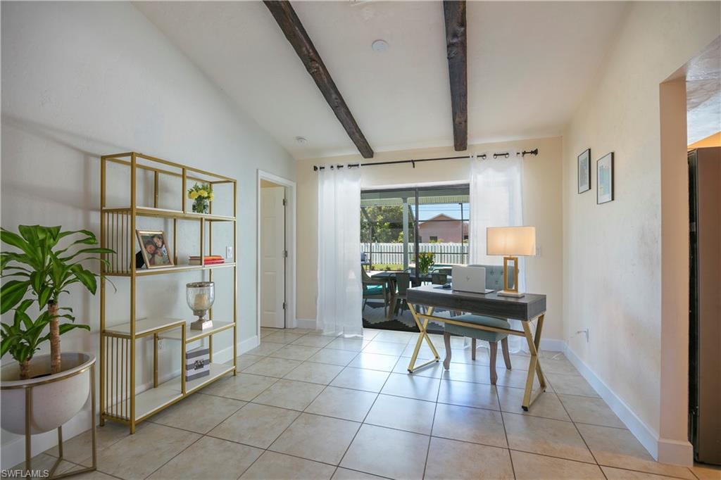 NAPLES PARK - Residential