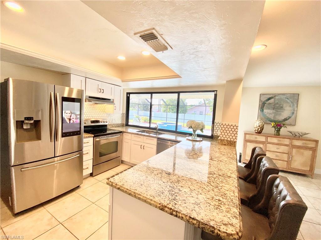 NAPLES PARK - Residential