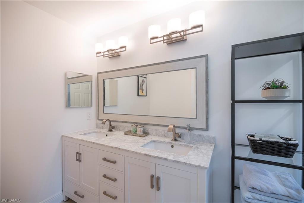 NAPLES PARK - Residential