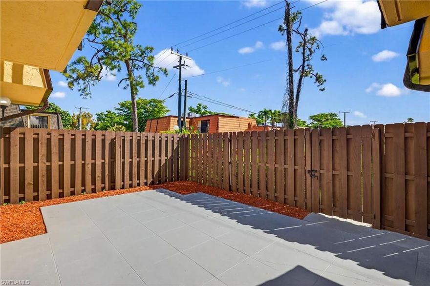 Welcome to this beautifully renovated Parkwoods Townhome Community 2-bedroom, 2-bath townhome offering approximately 1,300 sq ft of stylish and comfortable living space in the heart of Fort Myers.
This move-in-ready home features a completely updated kitchen with brand new cabinets, granite countertops, and never-used appliances, including refrigerator, stove, dishwasher, and garbage disposal. Fresh paint and new flooring throughout create a clean, modern feel throughout.
The spacious primary bedroom includes an oversized wall-to-wall closet, while both bathrooms have been fully upgraded with two brand new walk-in showers offering a sleek and modern design.
Enjoy oversized living areas and abundant natural light, along with updated light fixtures throughout. Step outside to your own private fenced 16’ x 23’ courtyard, perfect for entertaining or relaxing, with sliding glass doors from both the living room and kitchen.
Additional features include a full-size washer and dryer, plus assigned parking for two vehicles just steps from the front door.
Residents also enjoy access to a community swimming pool available year-round.