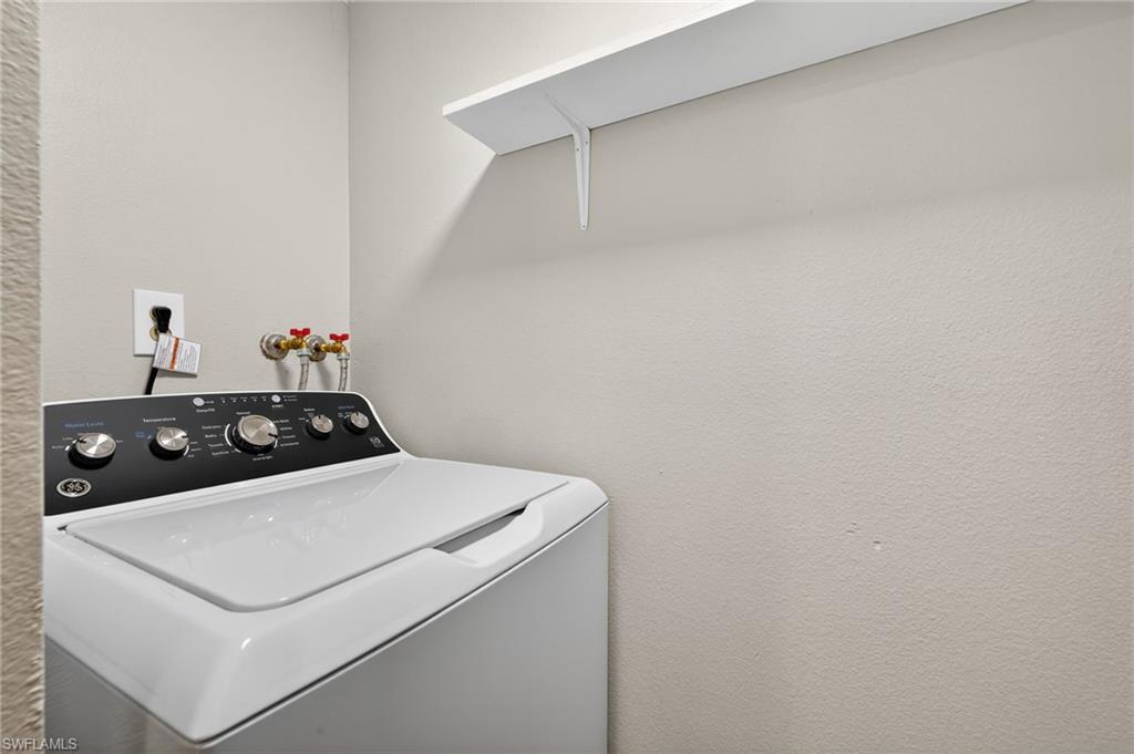 PARKWOODS TOWNHOUSE COMMUNITY - Residential