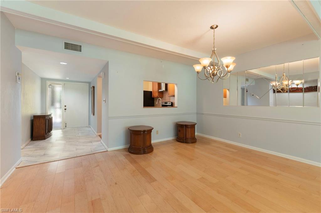 HAMPTONS AT KINGS LAKE - Residential