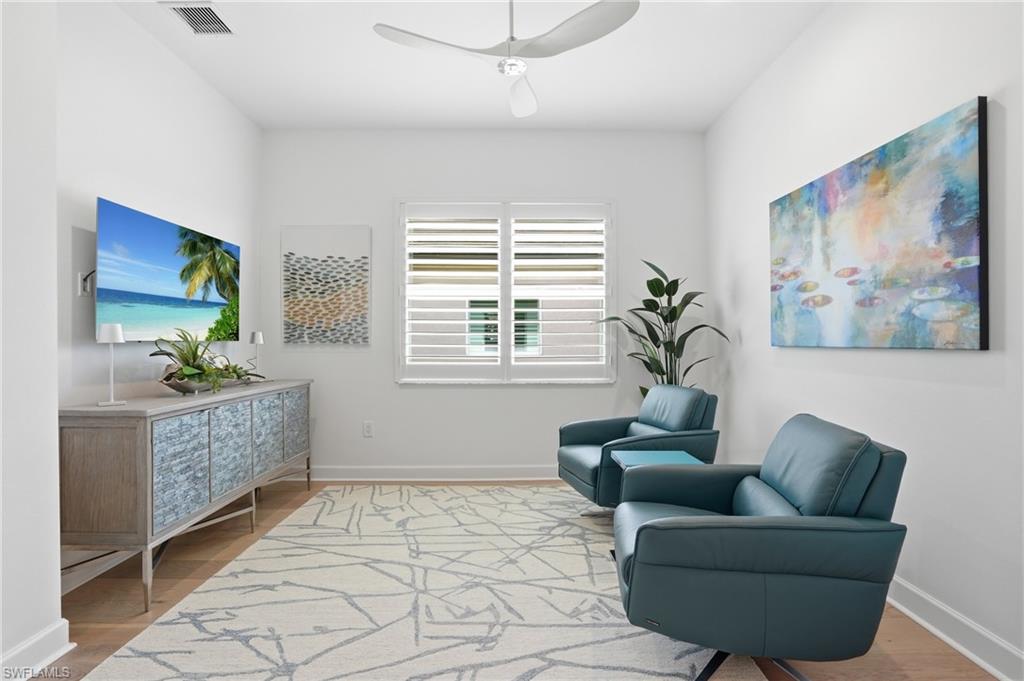 VALENCIA TRAILS - Residential