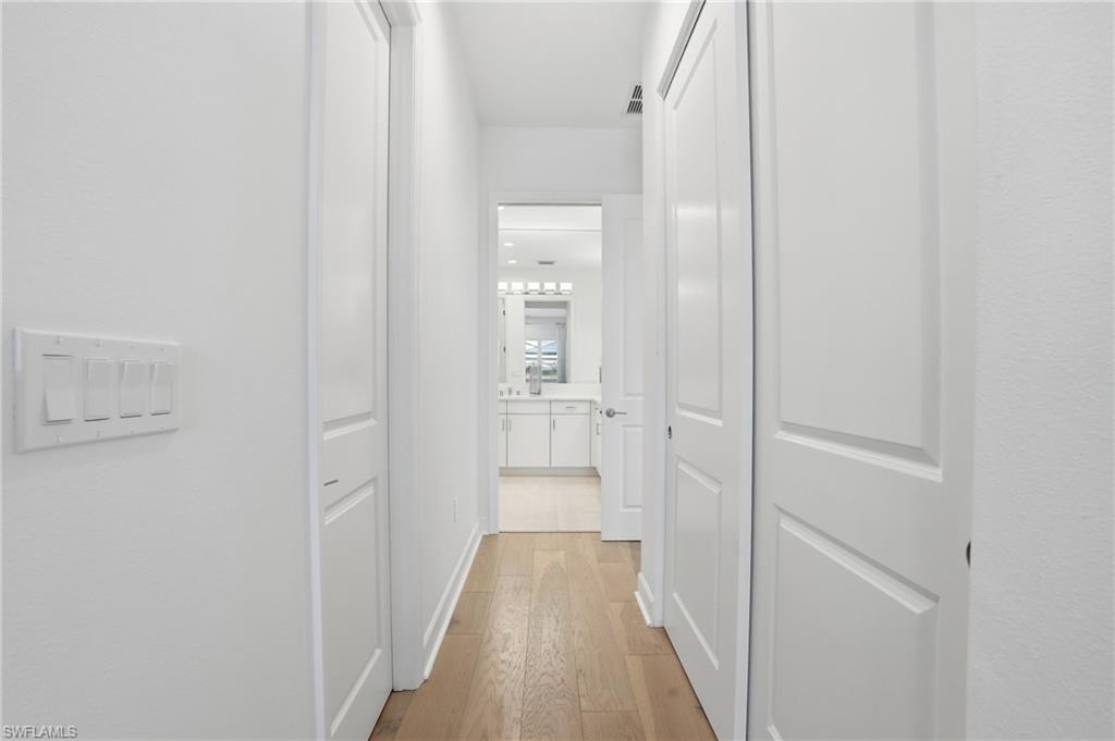 VALENCIA TRAILS - Residential