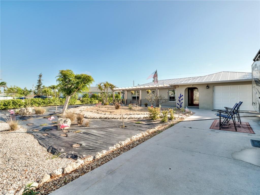 ESTERO RIVER HEIGHTS - Residential