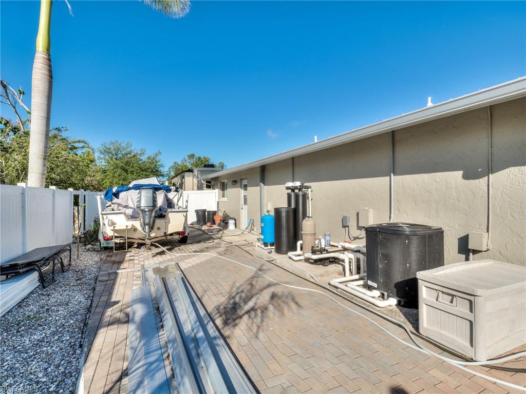 ESTERO RIVER HEIGHTS - Residential