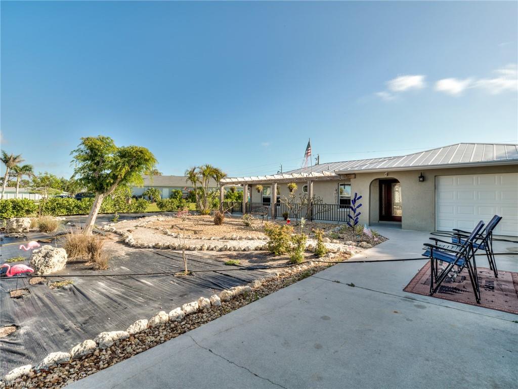 ESTERO RIVER HEIGHTS - Residential