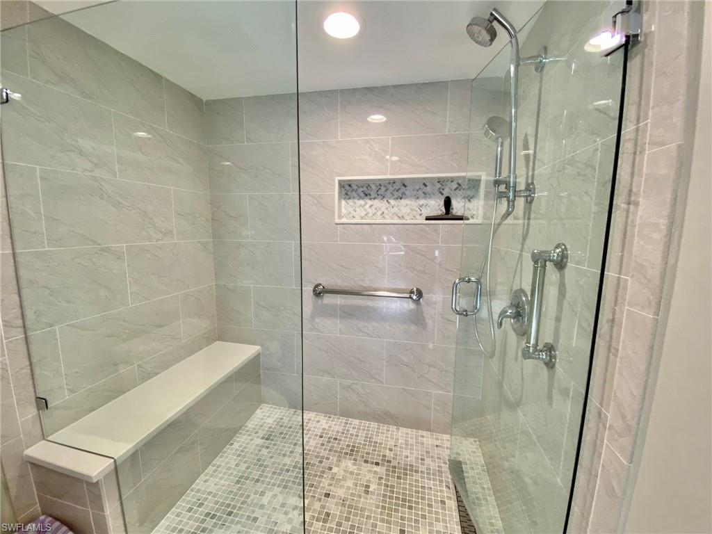 NAPLES COVE - Residential Lease