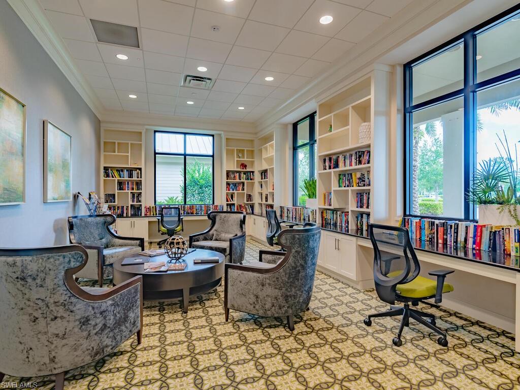 WINDING CYPRESS - Residential