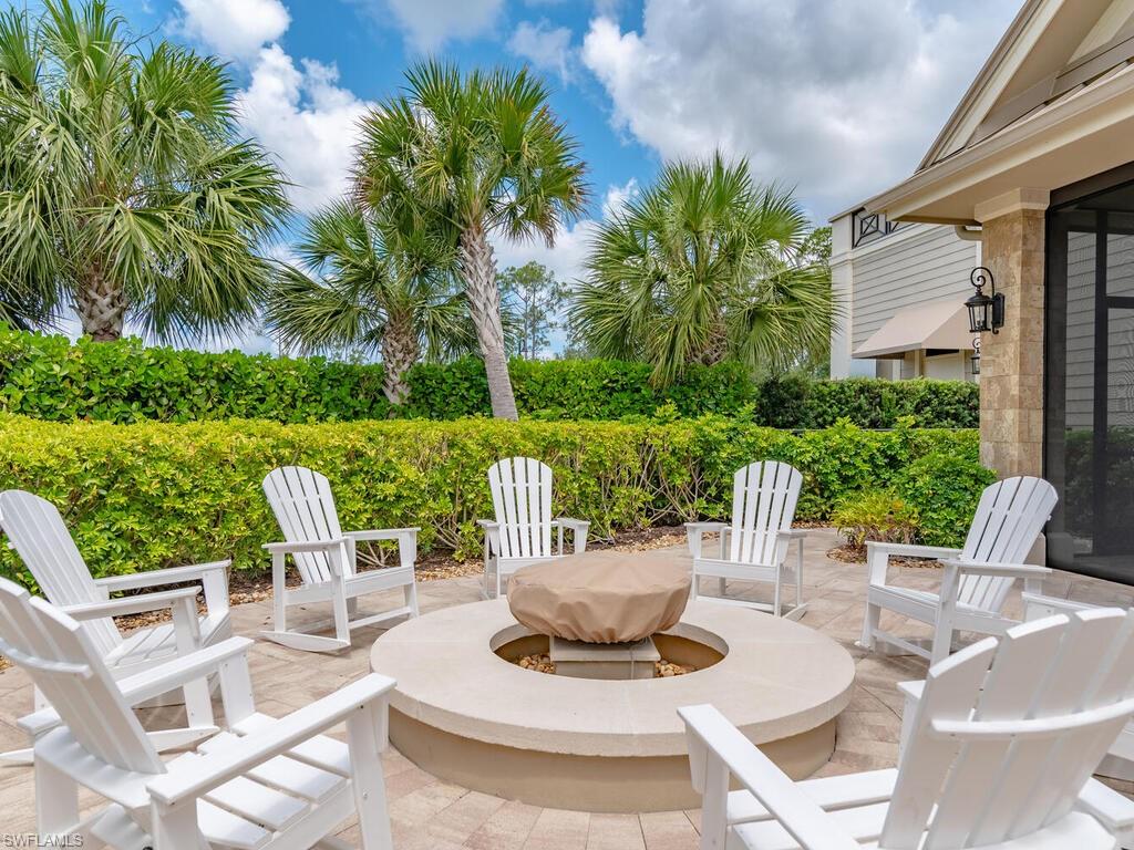 WINDING CYPRESS - Residential