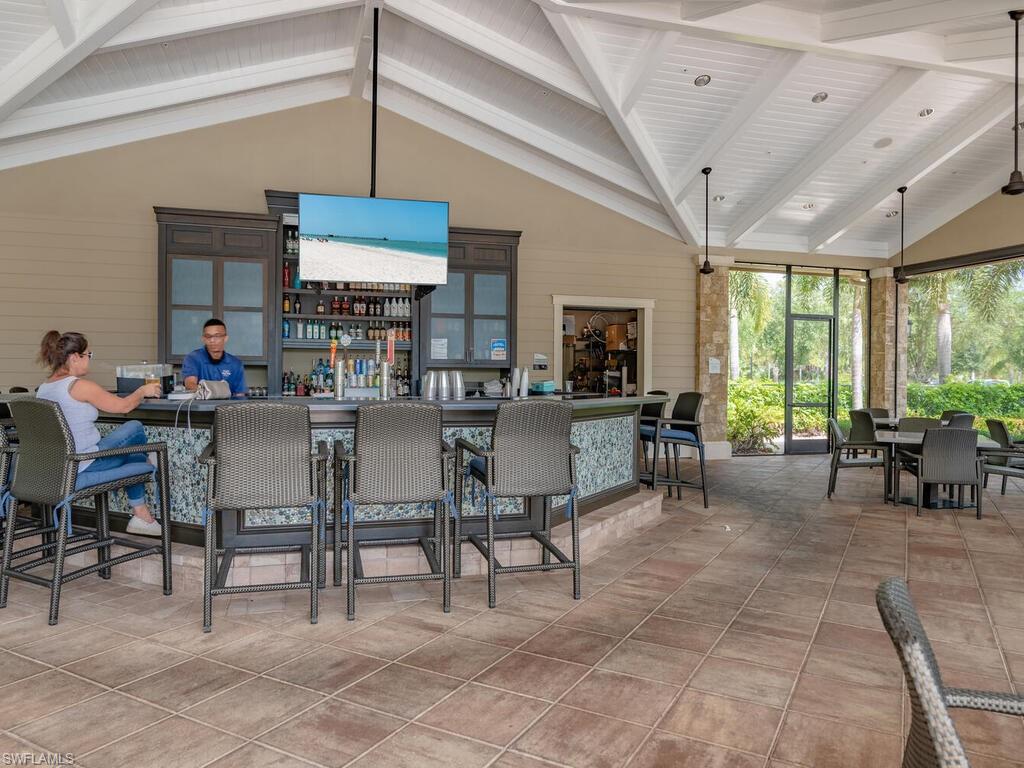 WINDING CYPRESS - Residential