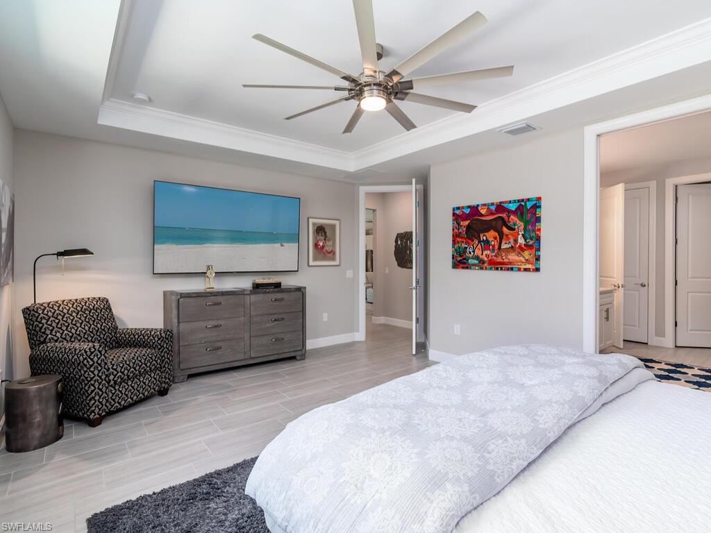 WINDING CYPRESS - Residential