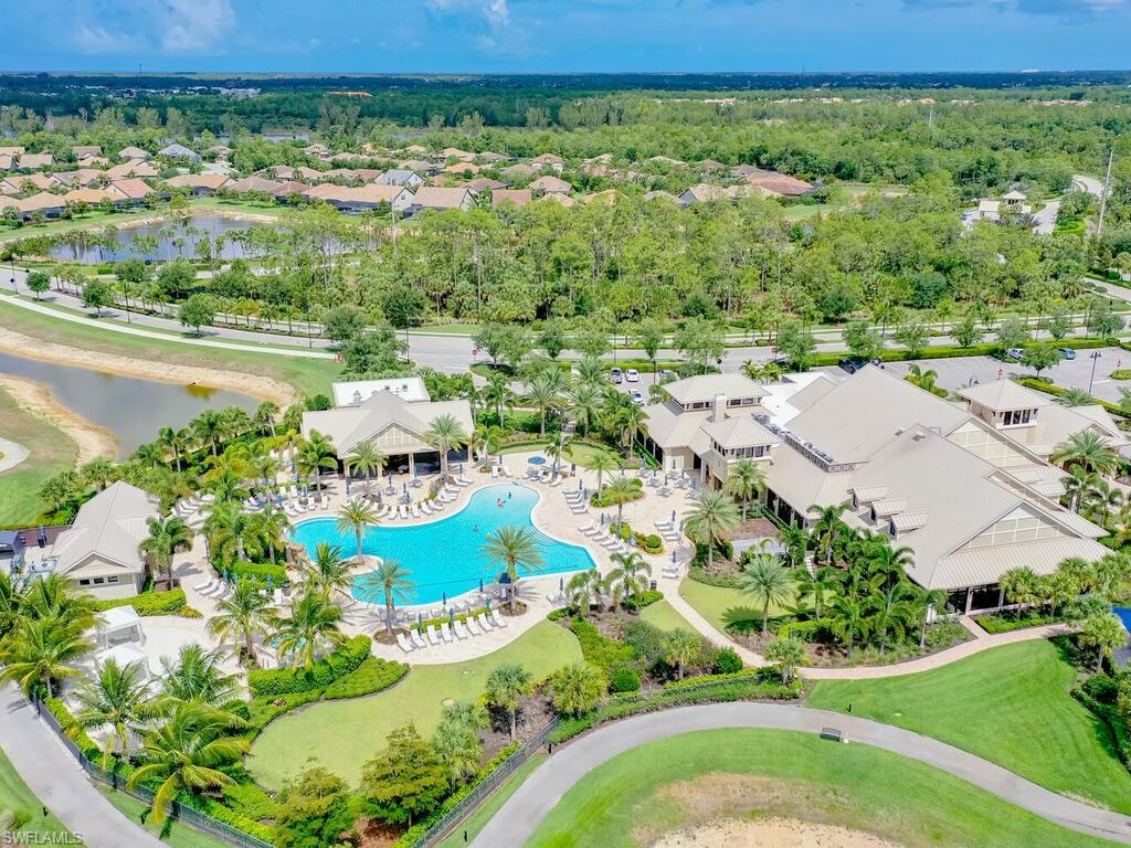 WINDING CYPRESS - Residential