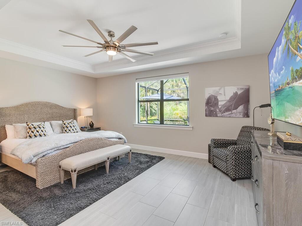 WINDING CYPRESS - Residential