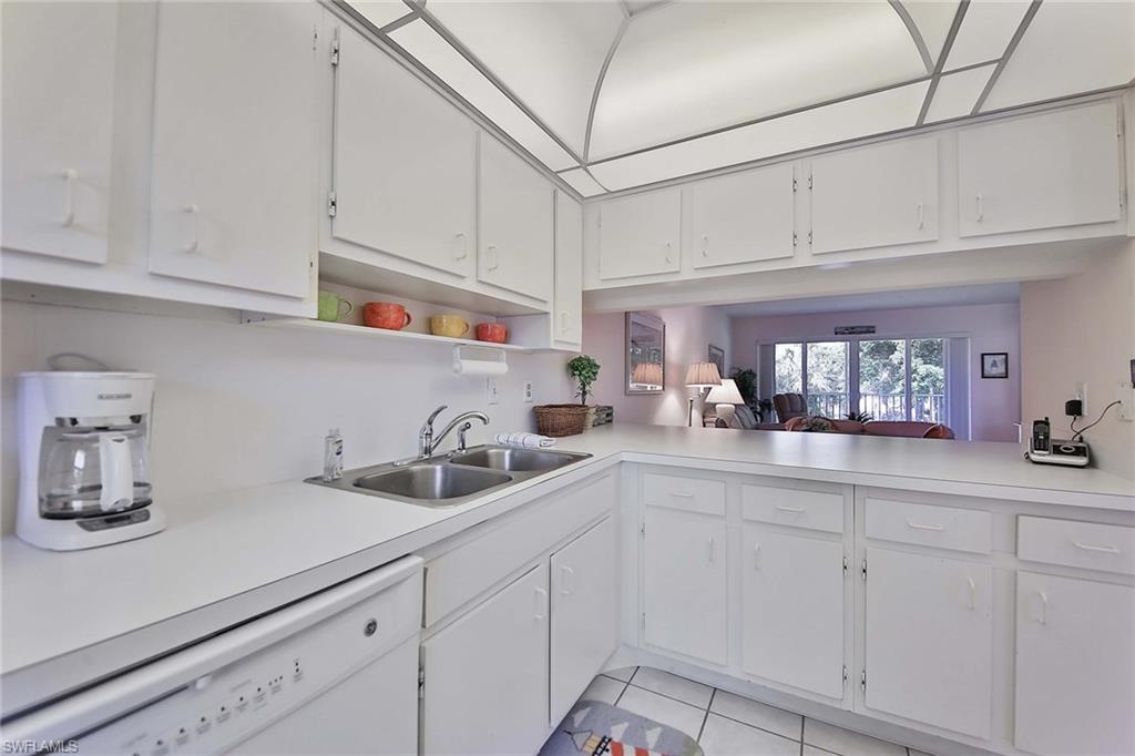 FRENCH VILLAGE OF MARCO - Residential