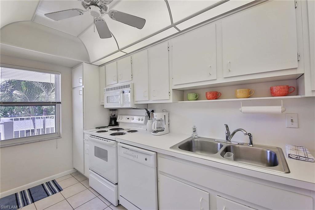 FRENCH VILLAGE OF MARCO - Residential