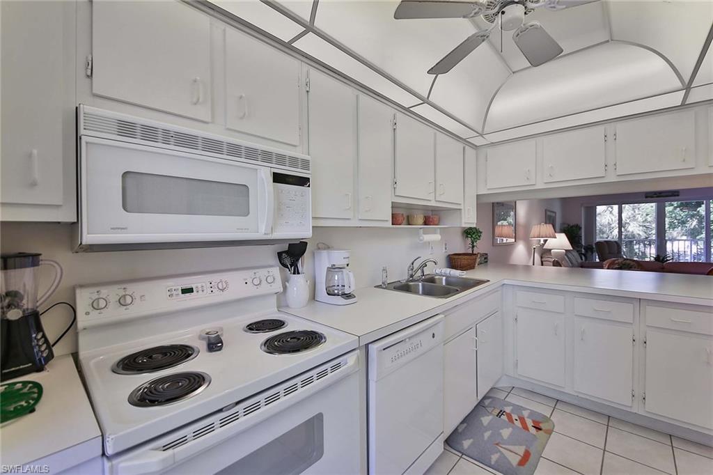 FRENCH VILLAGE OF MARCO - Residential