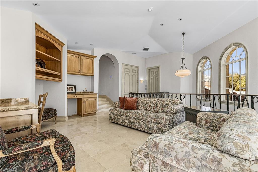 ST ANDREWS - Residential