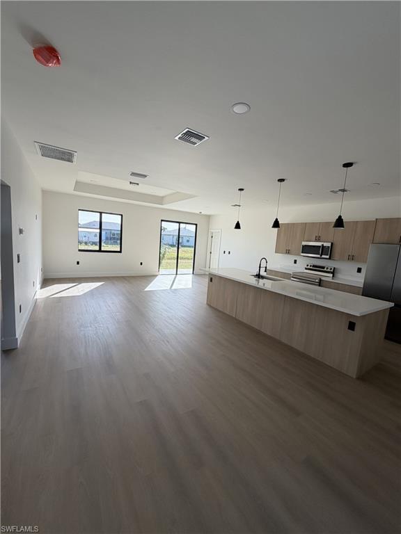 LABELLE - Residential Lease