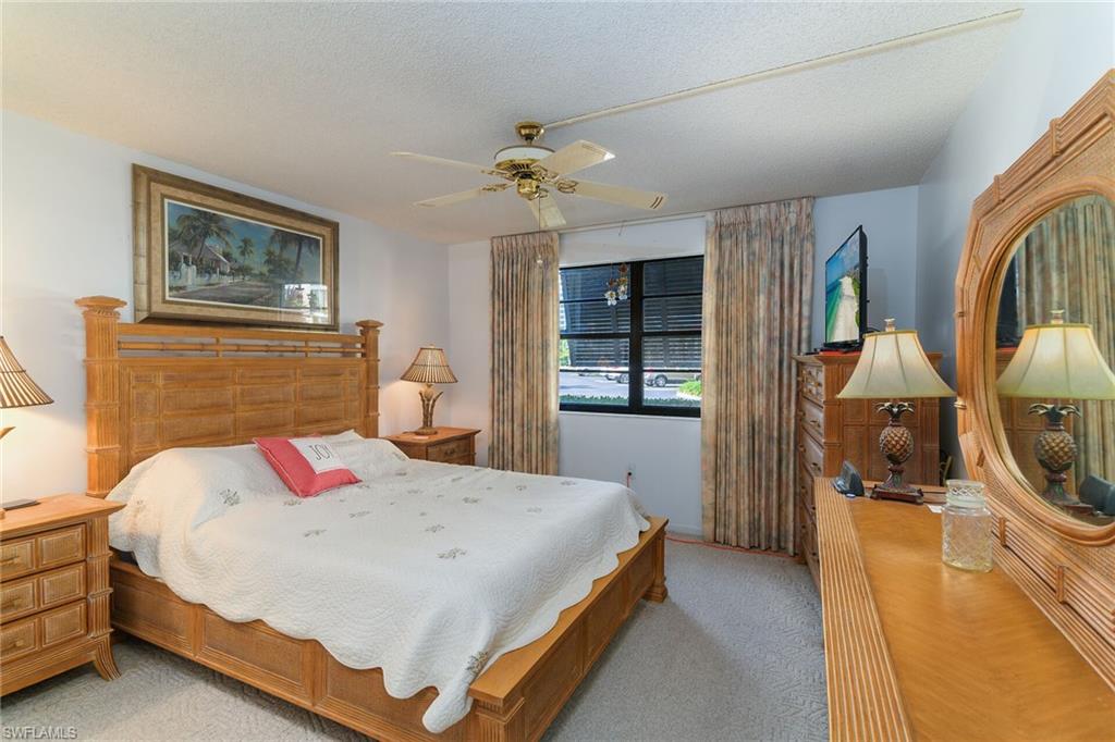 SOUTHERN BREEZE GARDENS - Residential