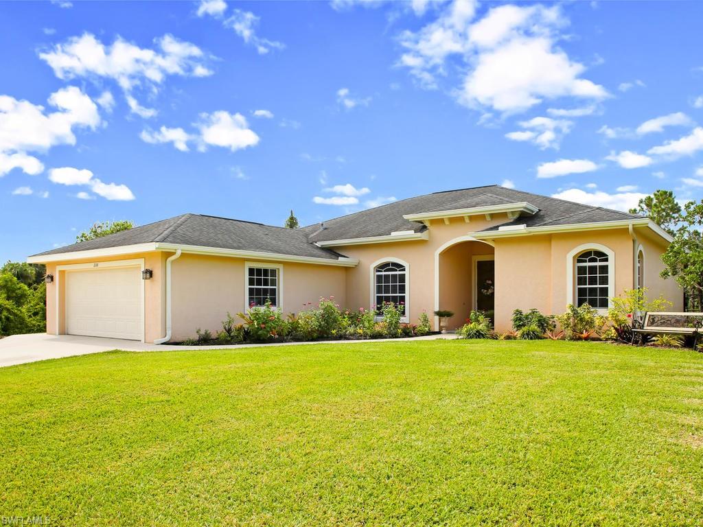 GOLDEN GATE ESTATES - Residential