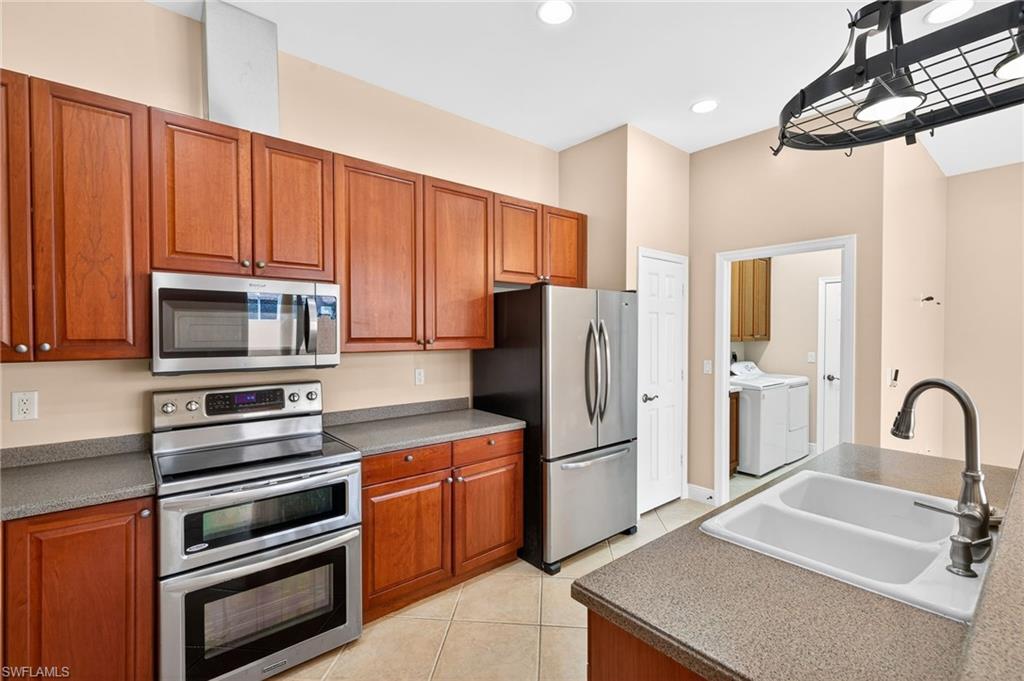 BELL TOWER PARK - Residential