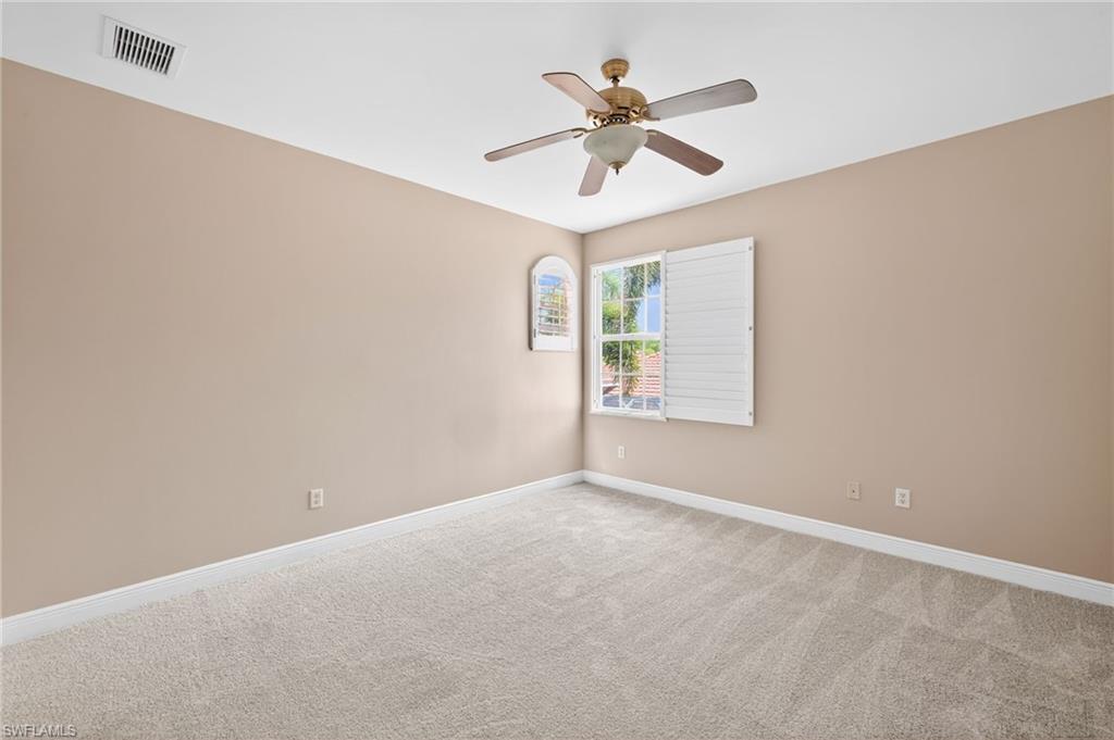 BELL TOWER PARK - Residential