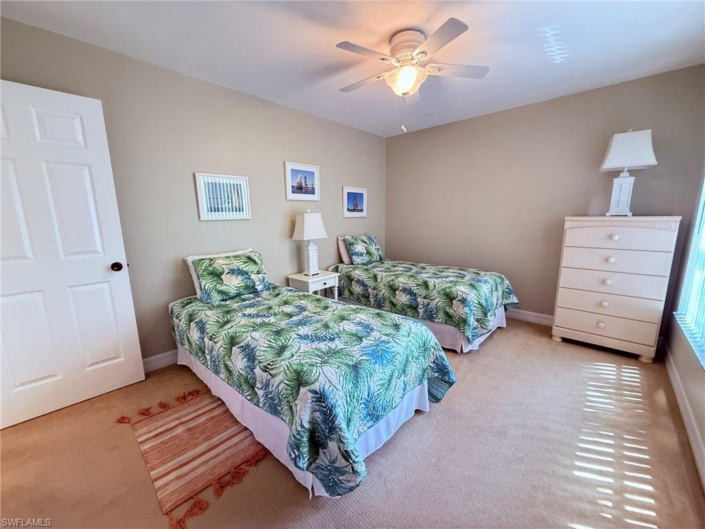 PARKSIDE CONDO - Residential