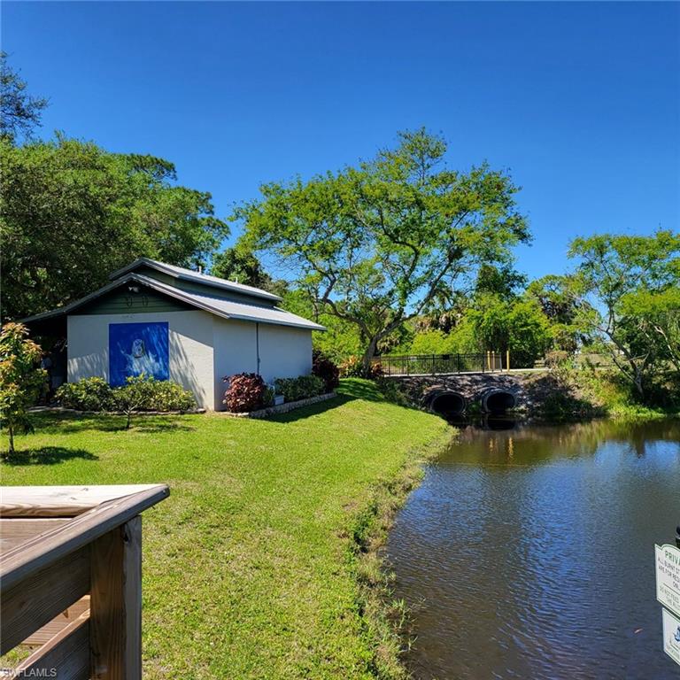 BURNT STORE LAKES - Land