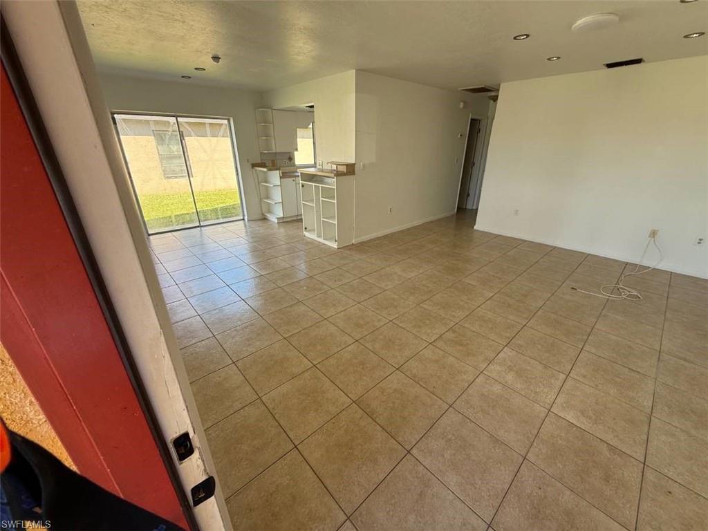 CAPE CORAL - Residential Lease