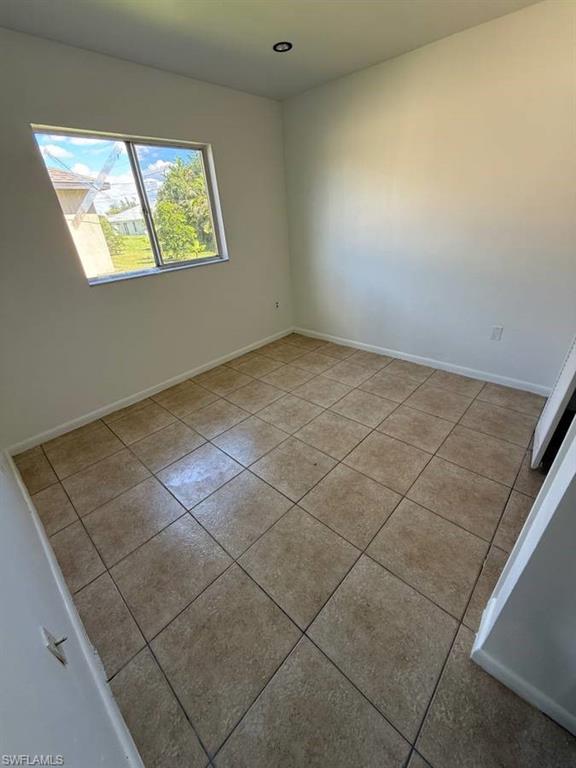 CAPE CORAL - Residential Lease