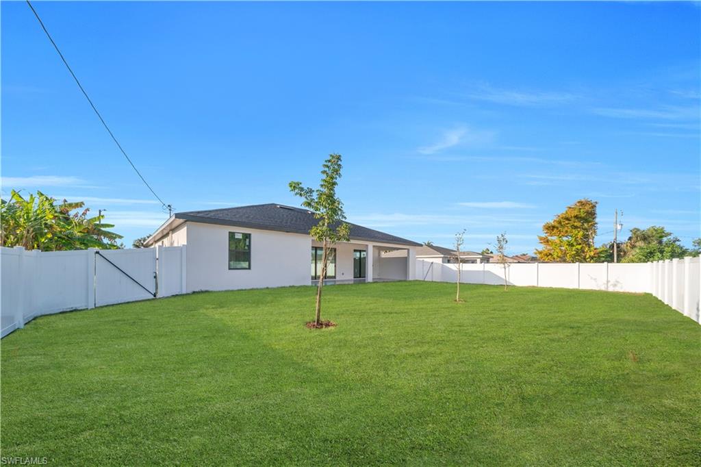 CAPE CORAL - Residential