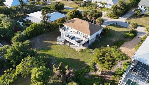 474 Lake Murex CIR SANIBEL FL 33957