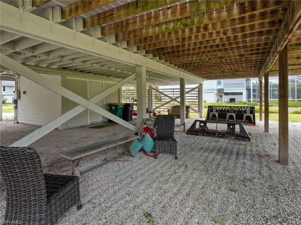 LAKE MUREX - Residential