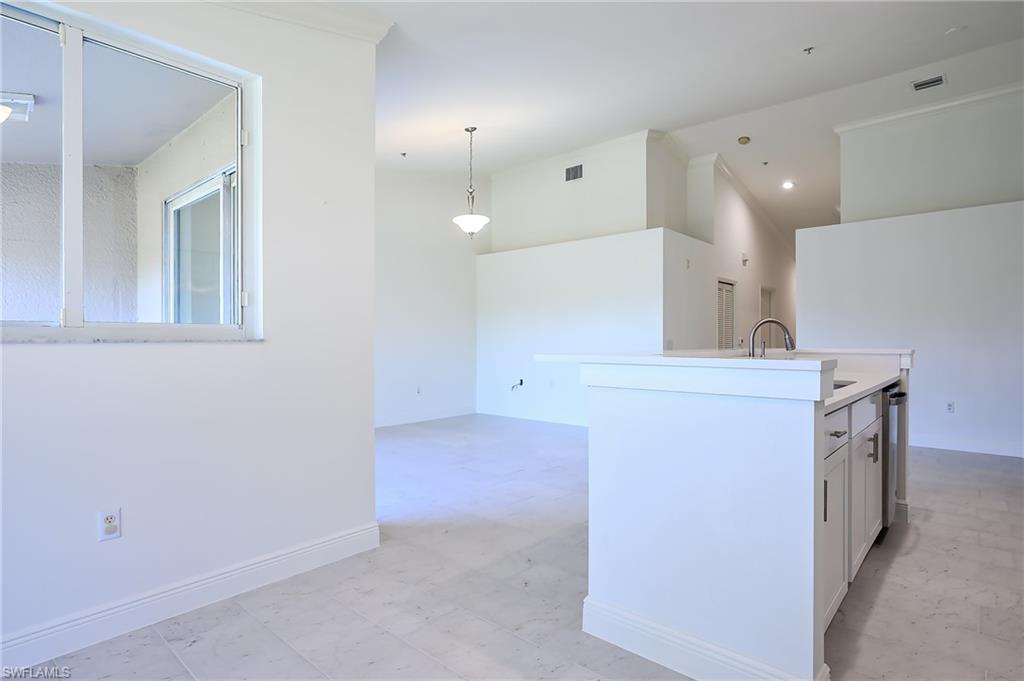 BELLA TERRA - Residential Lease